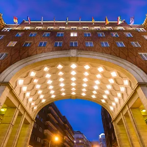 Arcadia 4*, Budapest Ungern