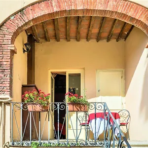 Antica Residenza Santa Chiara 3*, Lucca Italia